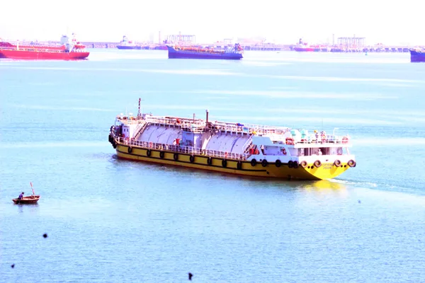 Cung cấp máy chính cho tàu LPG 1200m3